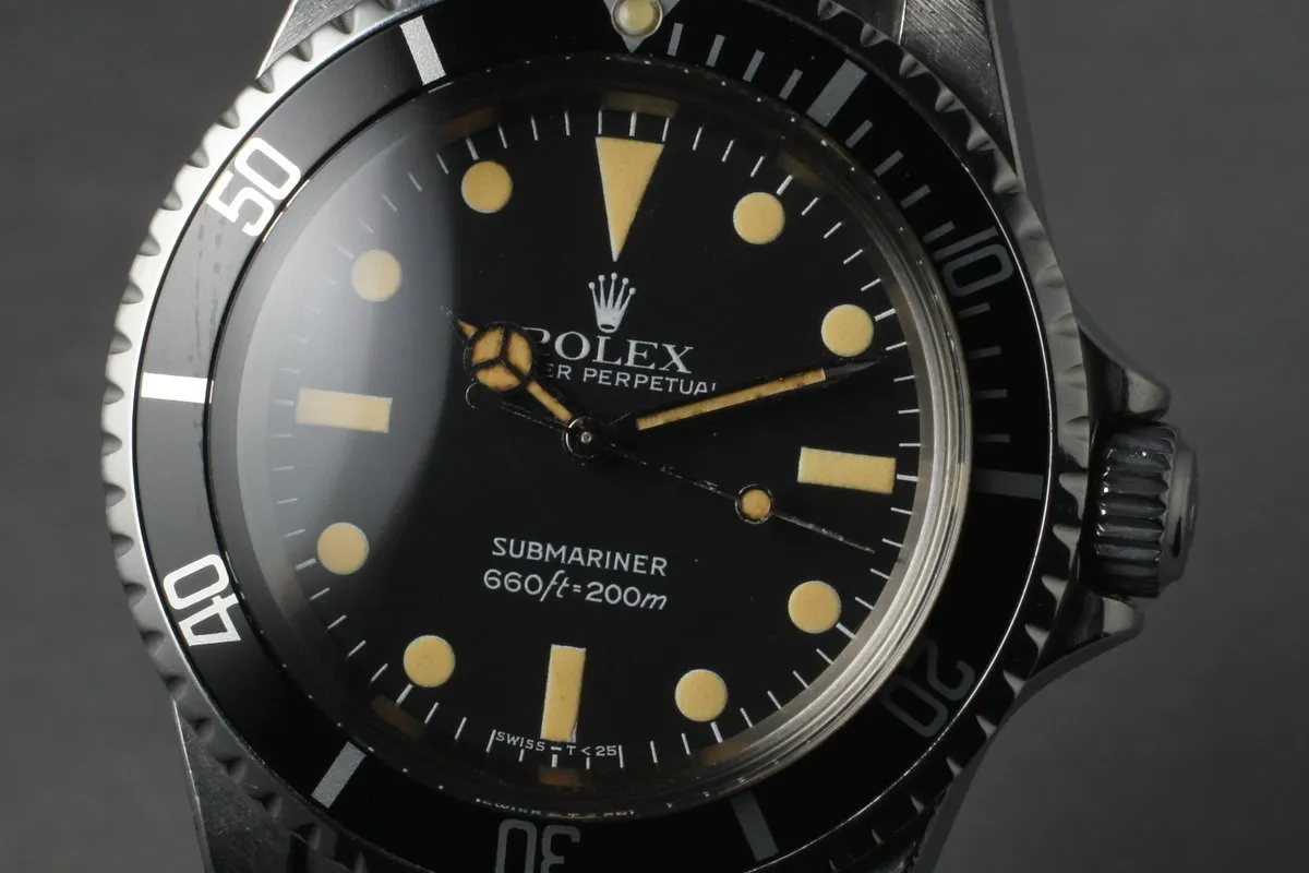 1982 Rolex Submariner5513 Mark IV with Box and Papers