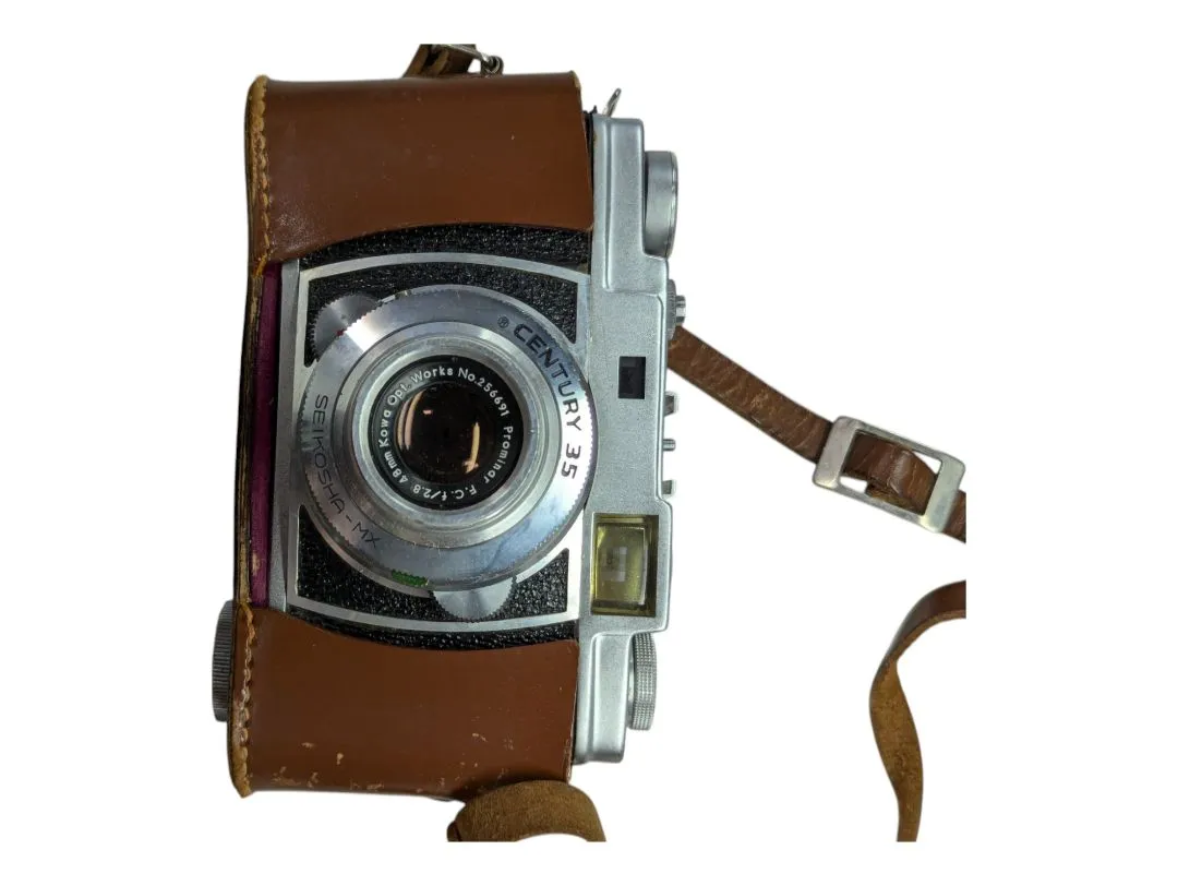 Graflex Century 35 camera with case