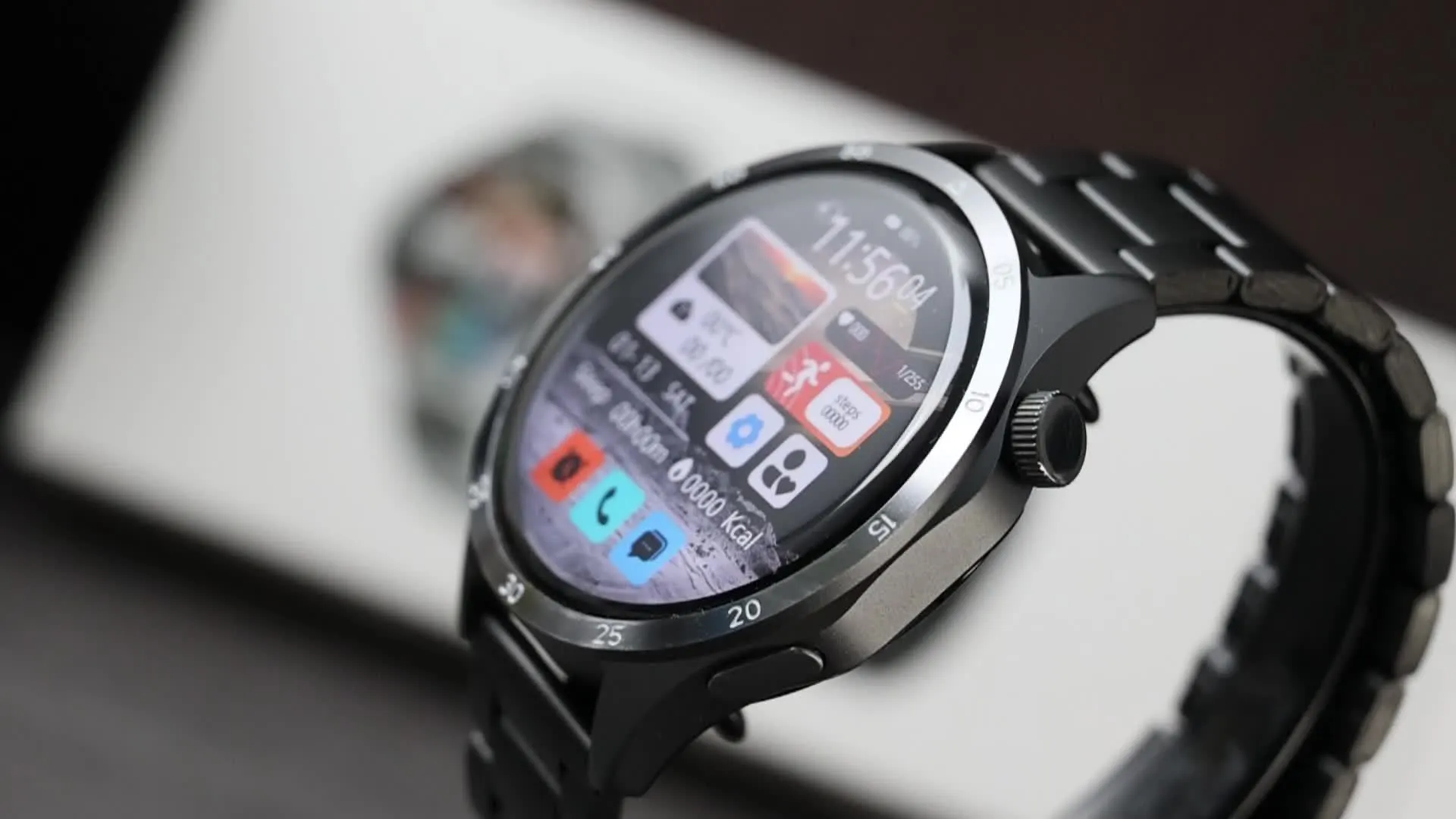 GT4PRO  Smartwatch for Men and Women