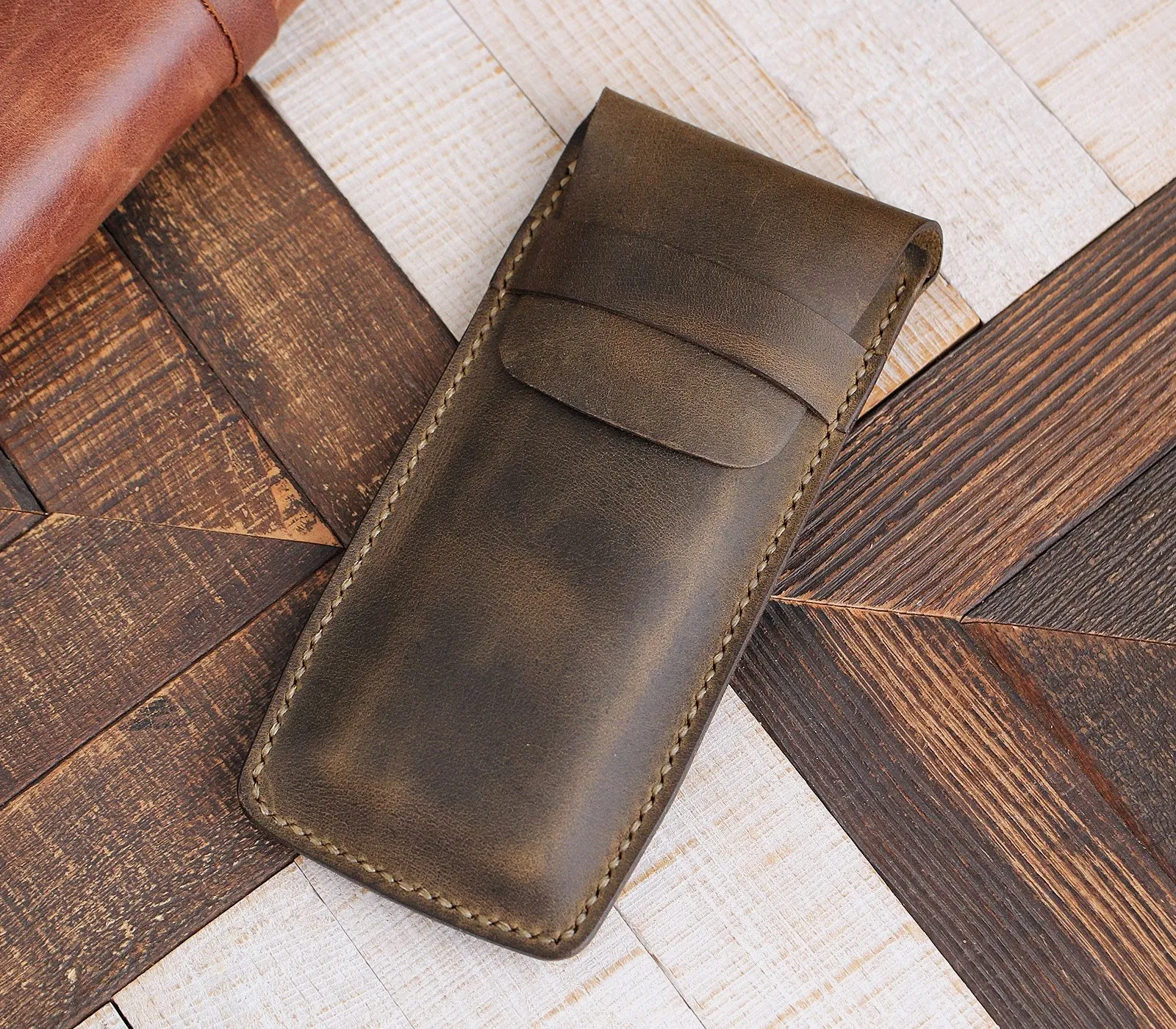 Handmade Flap Covered Leather Watch Case