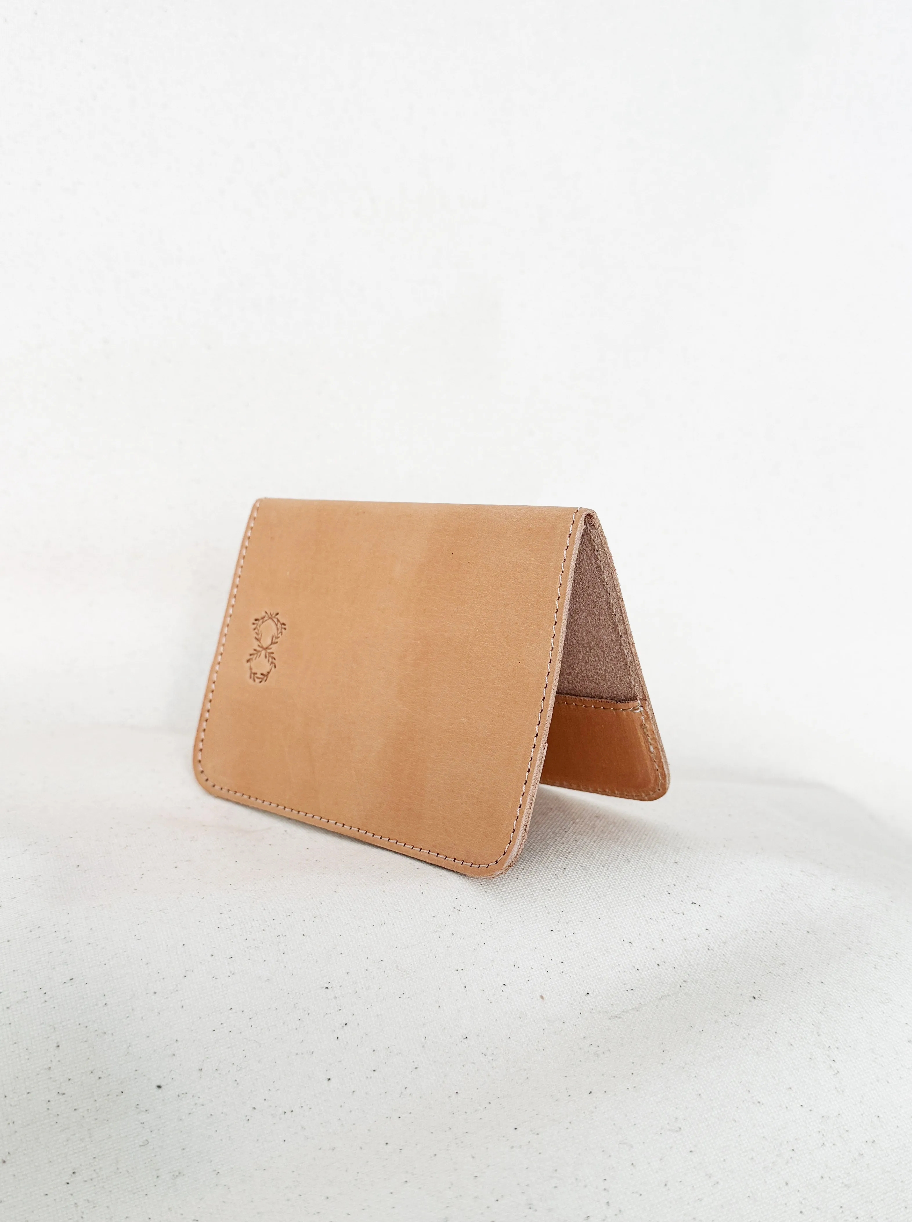 LEATHER PASSPORT CASE ~ NATURAL