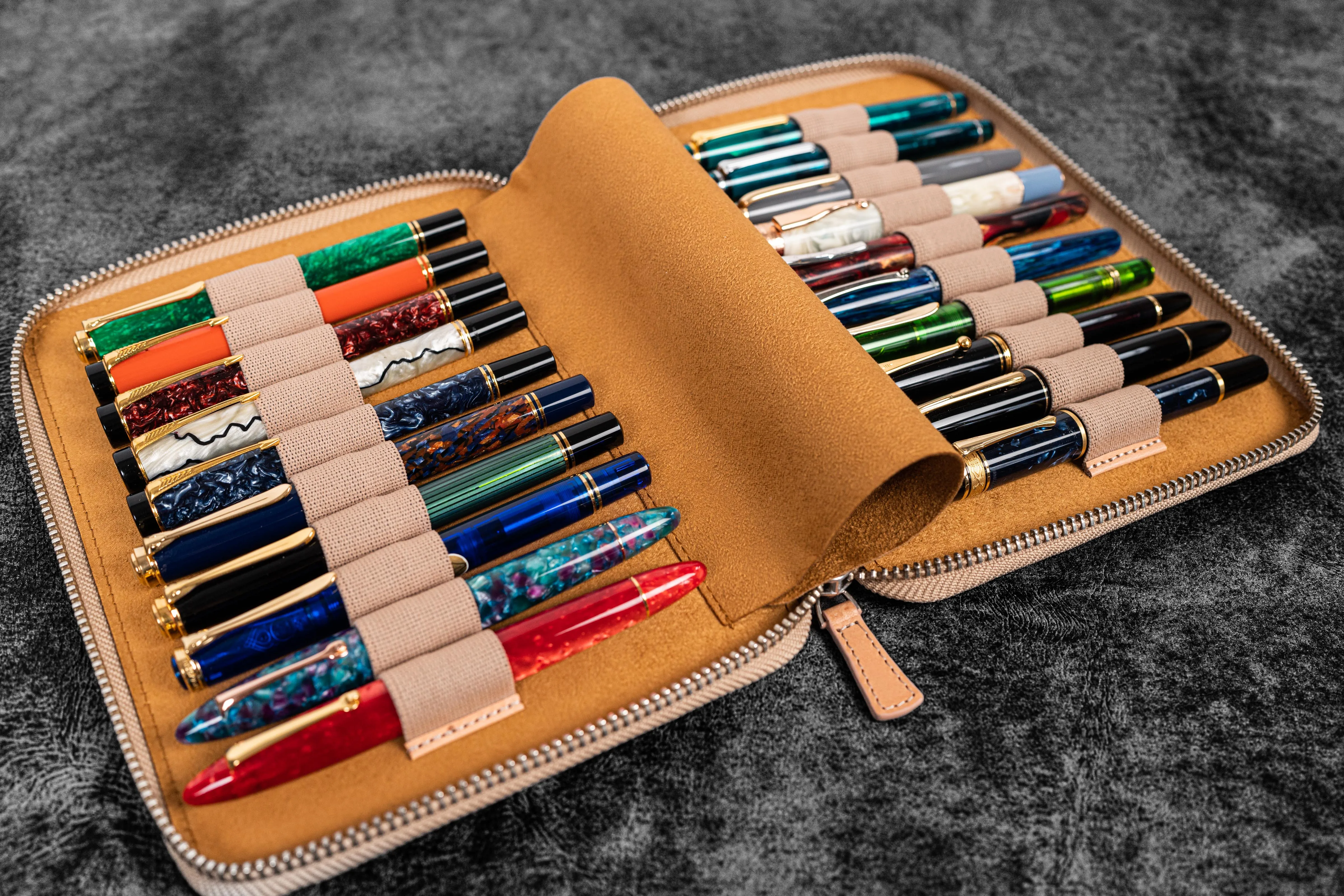 Leather Zippered 20 Slots Pen Case - Undyed Leather