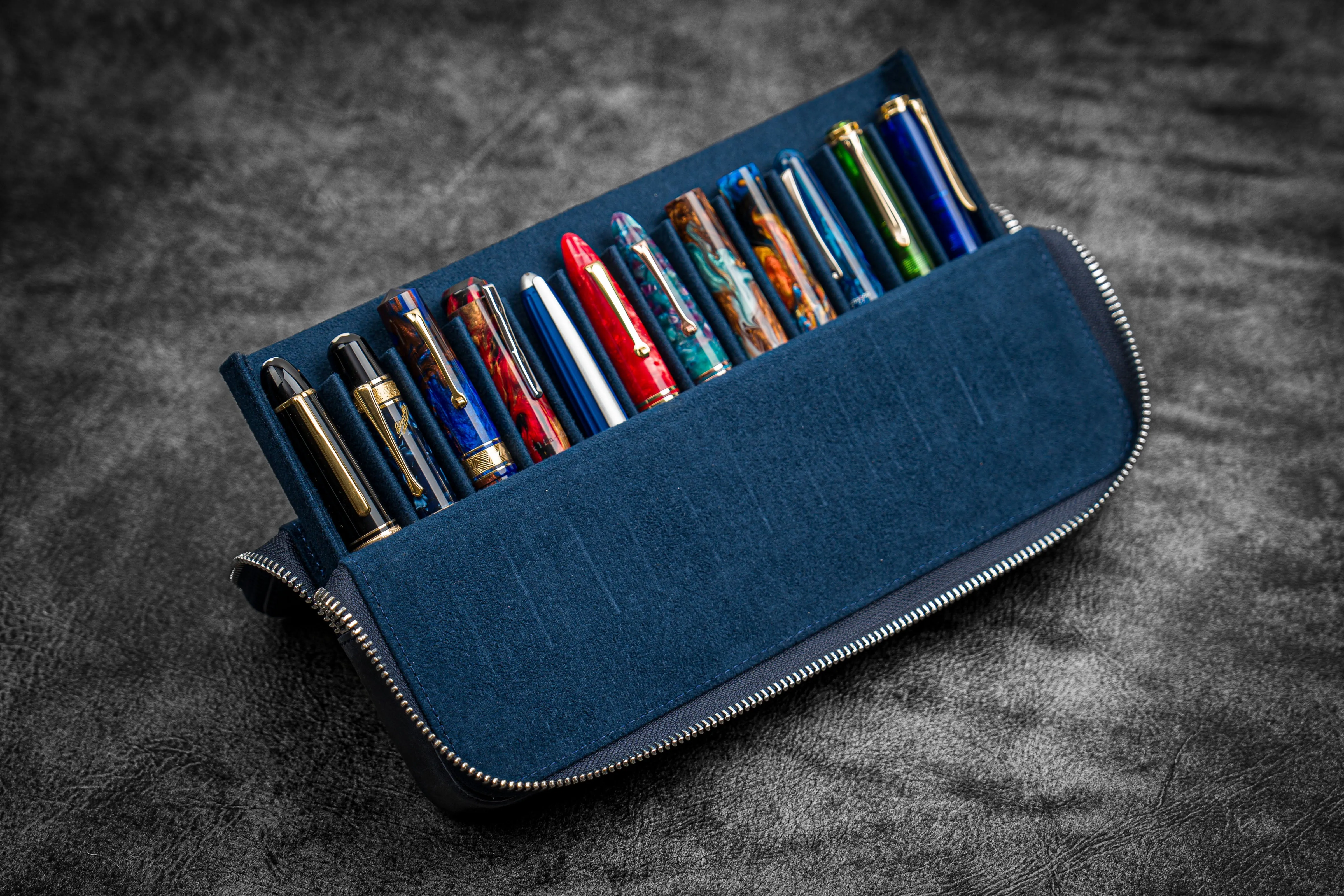 Leather Zippered Magnum Opus 12 Slots Hard Pen Case with Removable Pen Tray - Crazy Horse Navy Blue