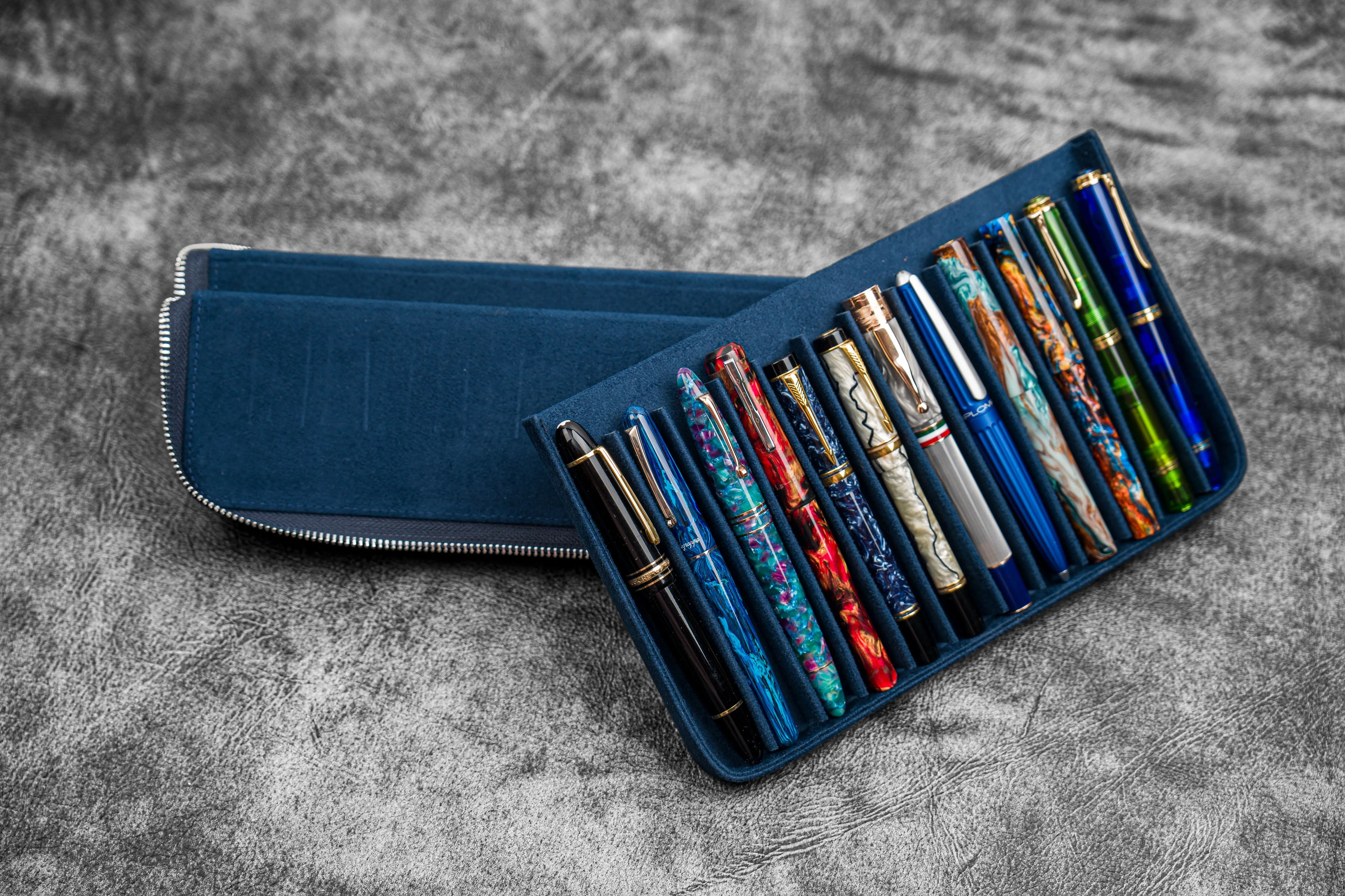 Leather Zippered Magnum Opus 12 Slots Hard Pen Case with Removable Pen Tray - Crazy Horse Navy Blue