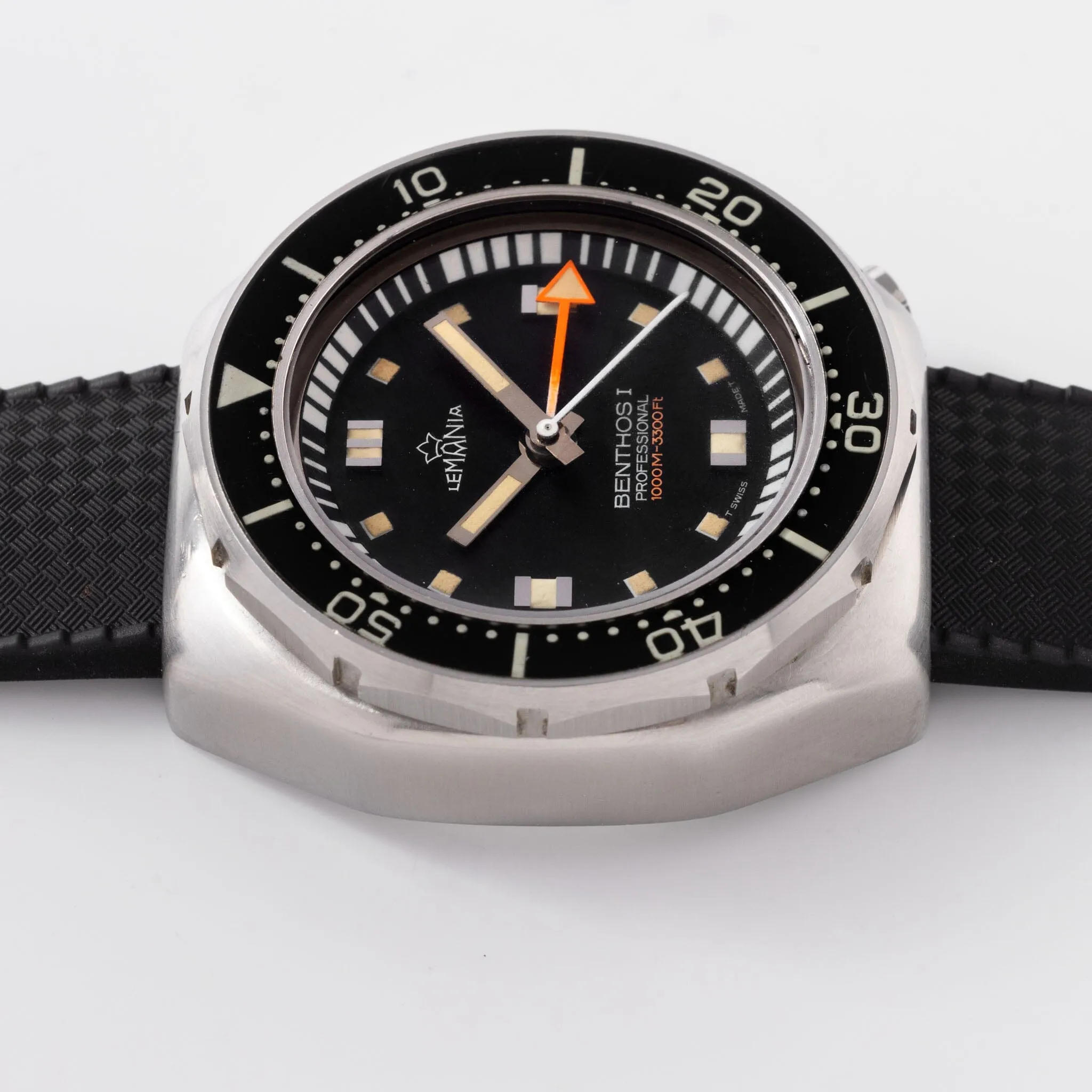 Lemania Benthos 1 "1000 Meters" Dive Watch