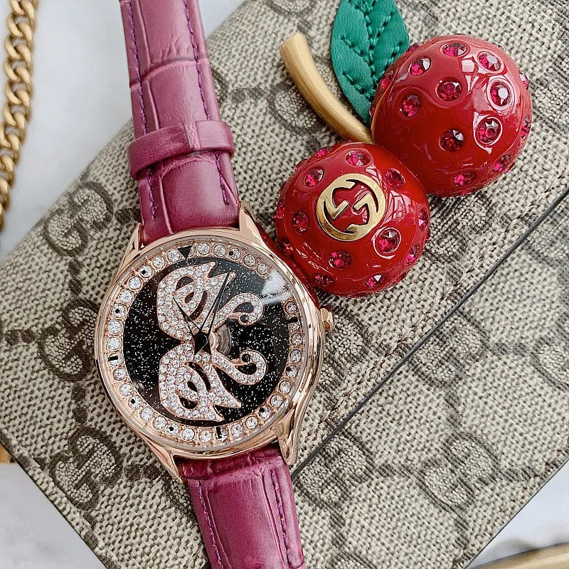 Little Swan Pattern Leather Strap Women's Watch