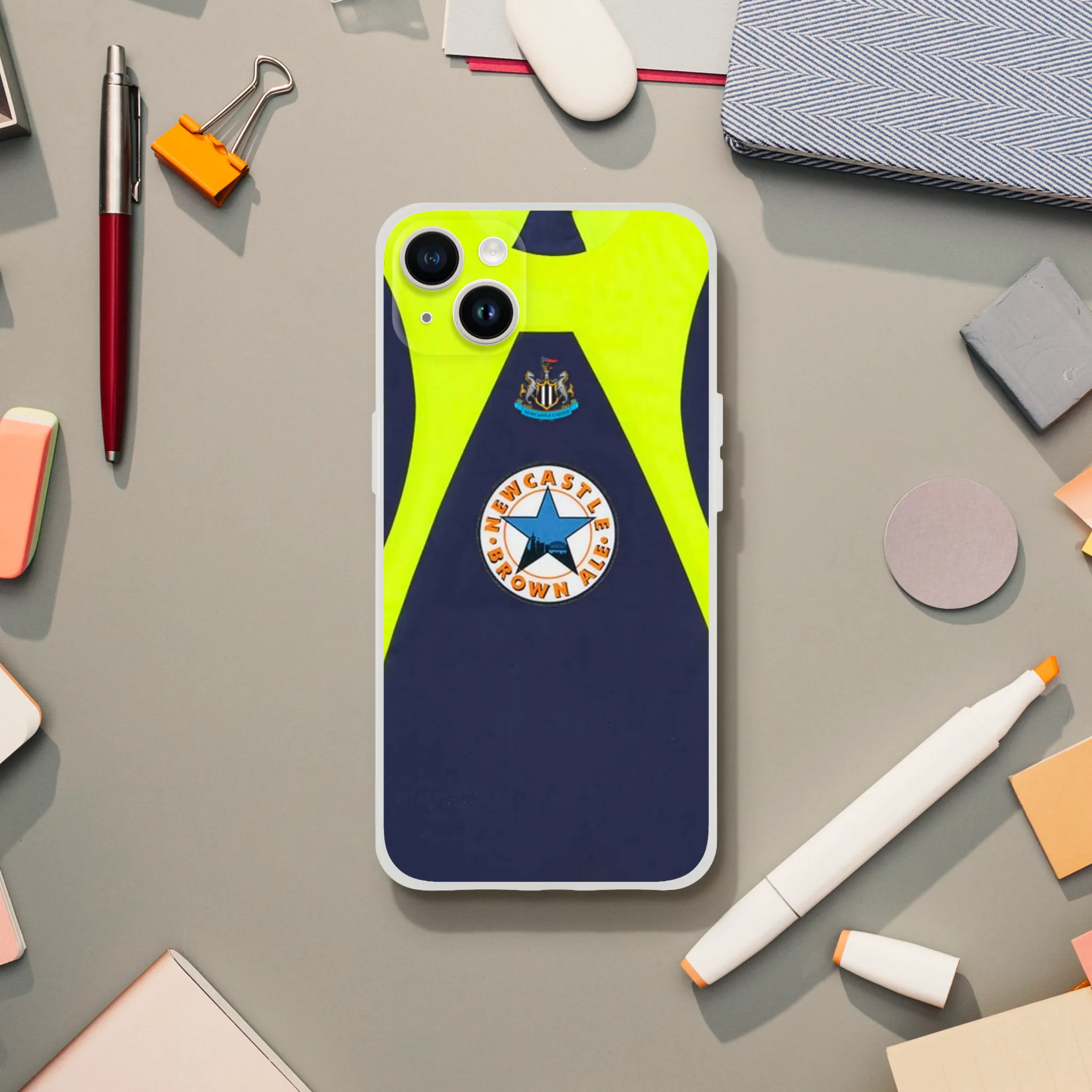 Newcastle United Retro GK Kit 98-99 - Phone Case