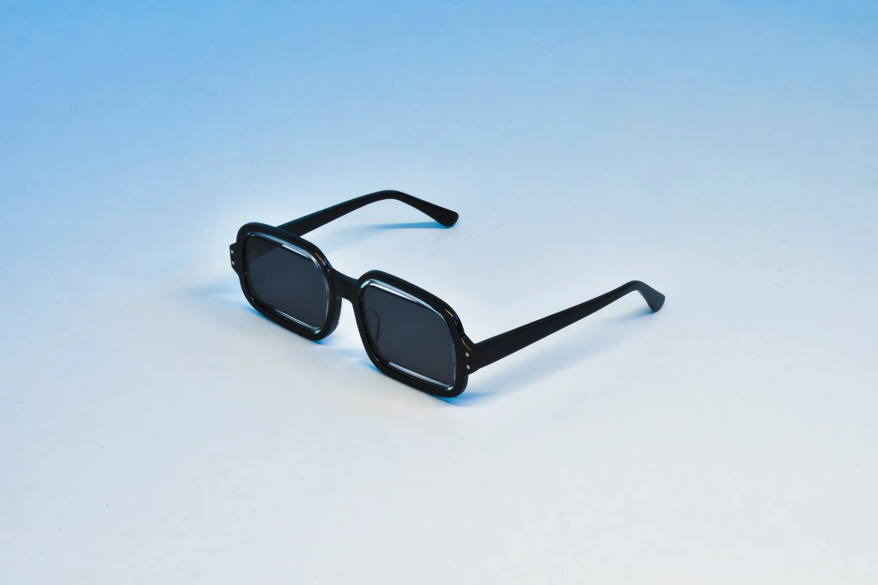 OLGA SUNGLASSES IN BLACK BY Henrik Vibskov