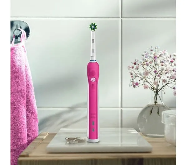 ORAL B CrossAction Pro 1 680 Electric Toothbrush - Pink