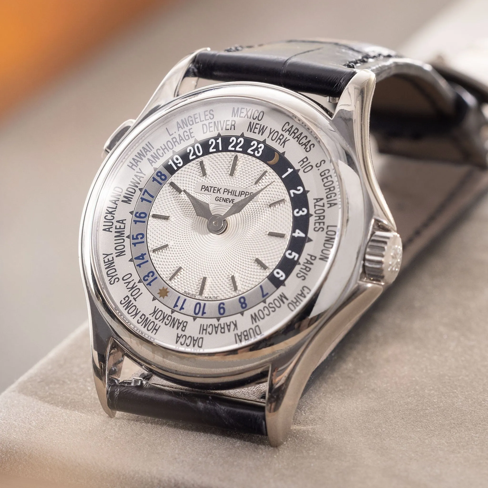 Patek Philippe World Time White Gold Ref 5110G