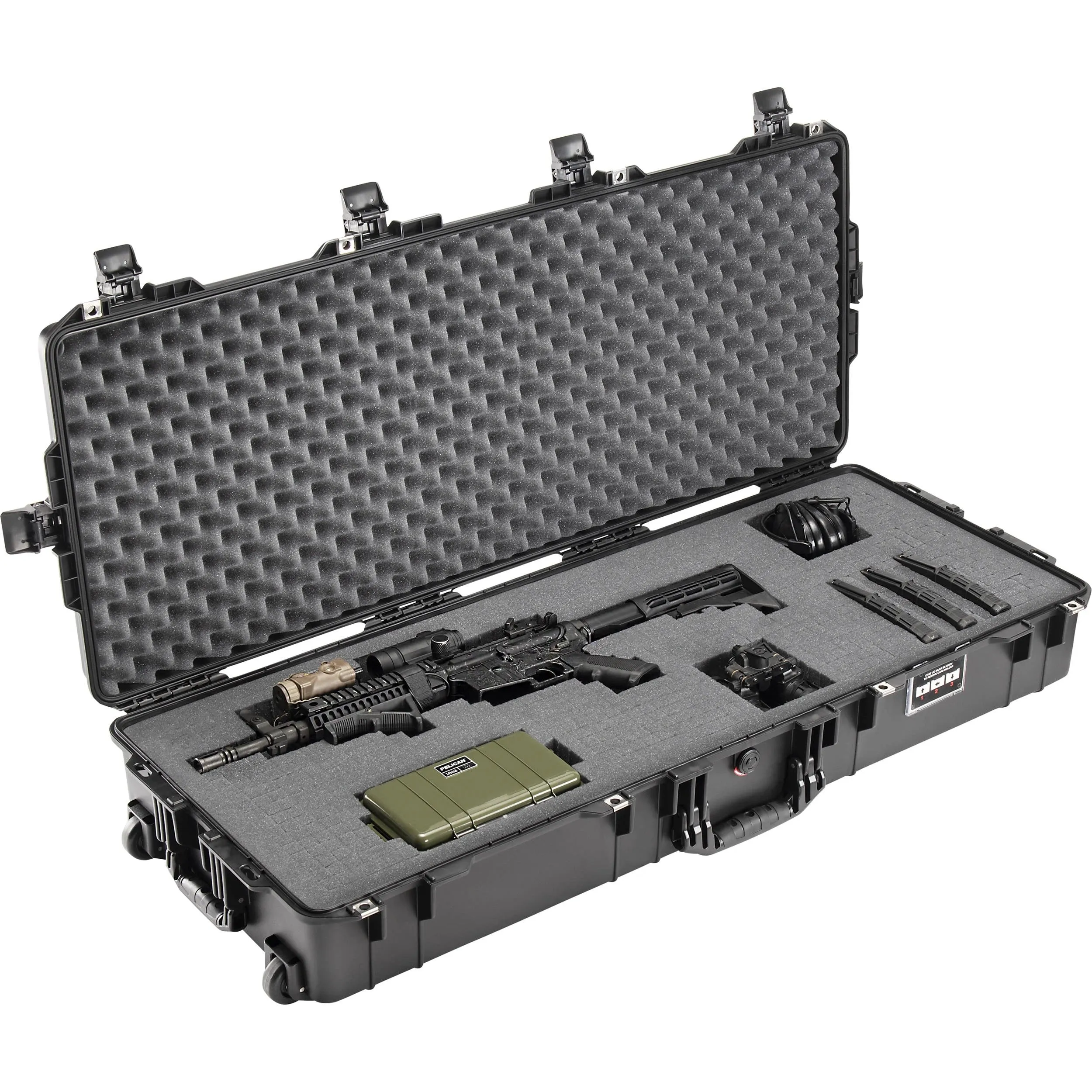 Pelican Case 1745Air Black w Foam