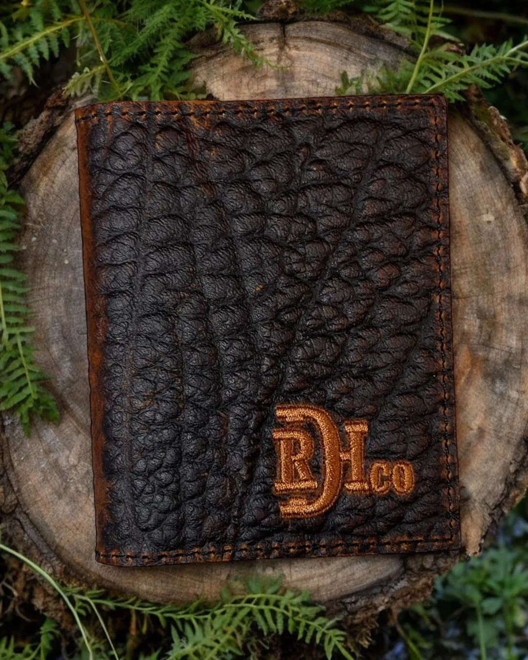 Red Dirt Hat Co. Brown Bison Grain Leather Bi-Fold Card Case 22228878W1