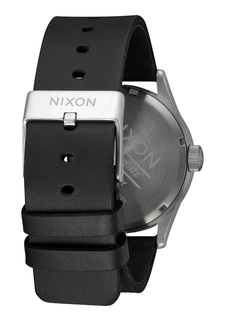 Sentry Leather - All Silver / Black