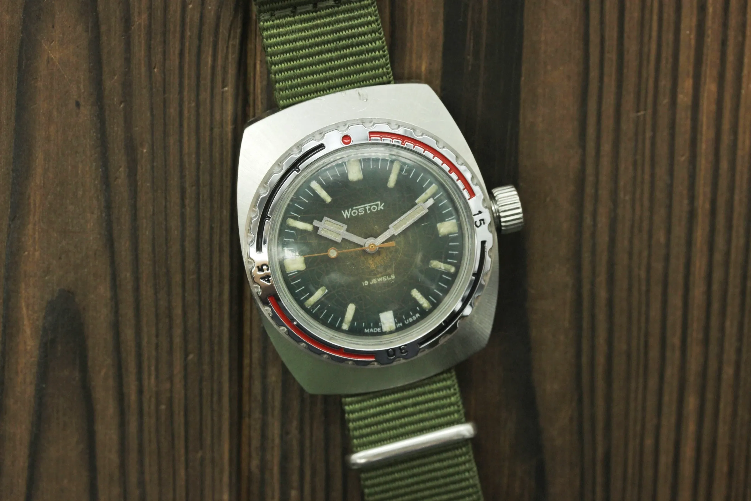 Soviet mechanical men's watch VOSTOK Barrel Amphibian Diver