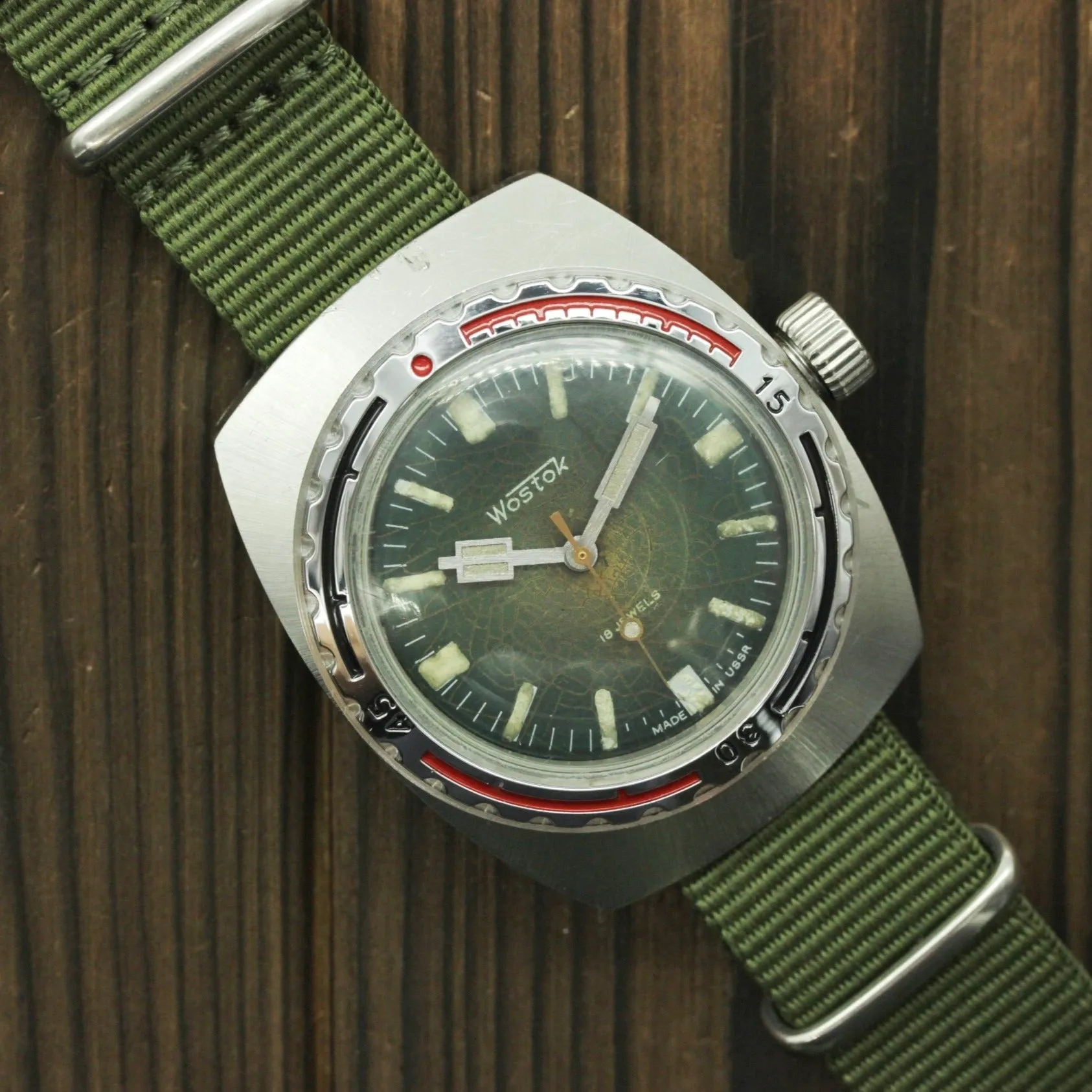 Soviet mechanical men's watch VOSTOK Barrel Amphibian Diver