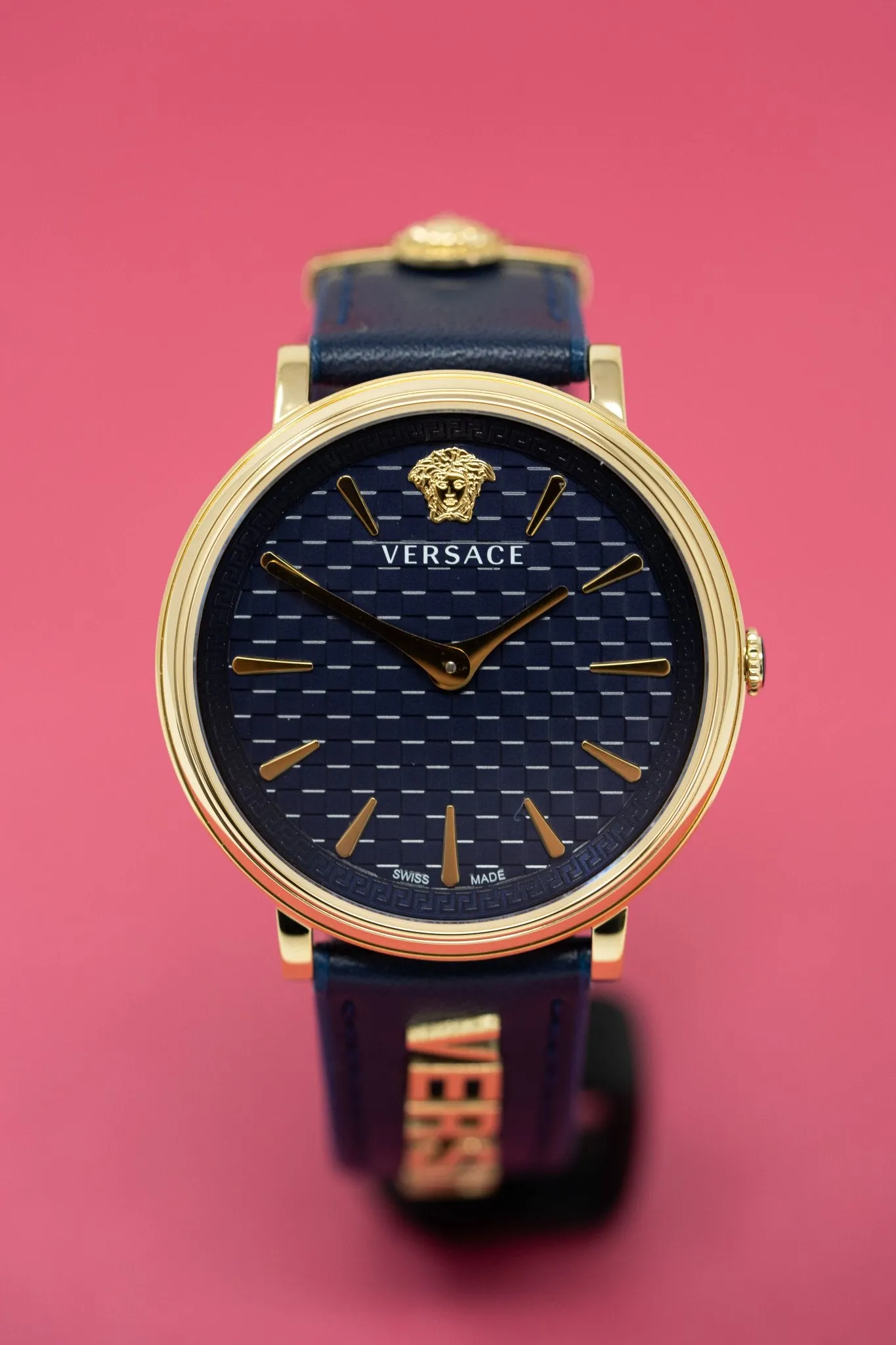 Versace Ladies Watch V-Circle 38mm Blue VE8101219